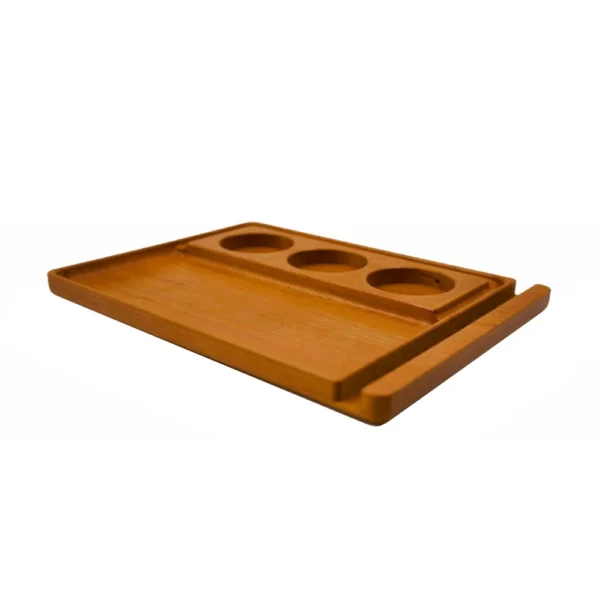 Rolling Tray Chill One Premium Set – rechte Seitenansicht ohne Inhalt mit Fokus auf Form, Fräsung und Holzstruktur