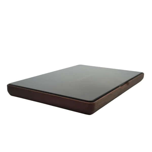 Rolling Tray Dab ’n Roll® XT Premium Set im geschlossenen Zustand mit schwarzer Glasscheibe und 15 Zoll Glasverschluss