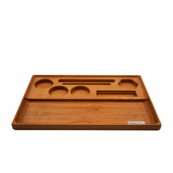 Rolling Tray Dab ’n Roll® Essential Set frontal ohne Inhalt – cleanes Design auf weißem Hintergrund