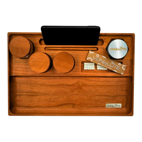 Draufsicht auf das Rolling Tray Dab ’n Roll® Essential Set mit sichtbarer Ausstattung freigestellt