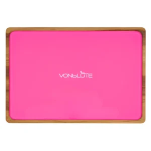 Rolling Tray Float Knockout Pink Edition Pink von VONbLÜTE aus Nussbaumholz mit pinkem Glaseinsatz, leer von oben Detailansicht