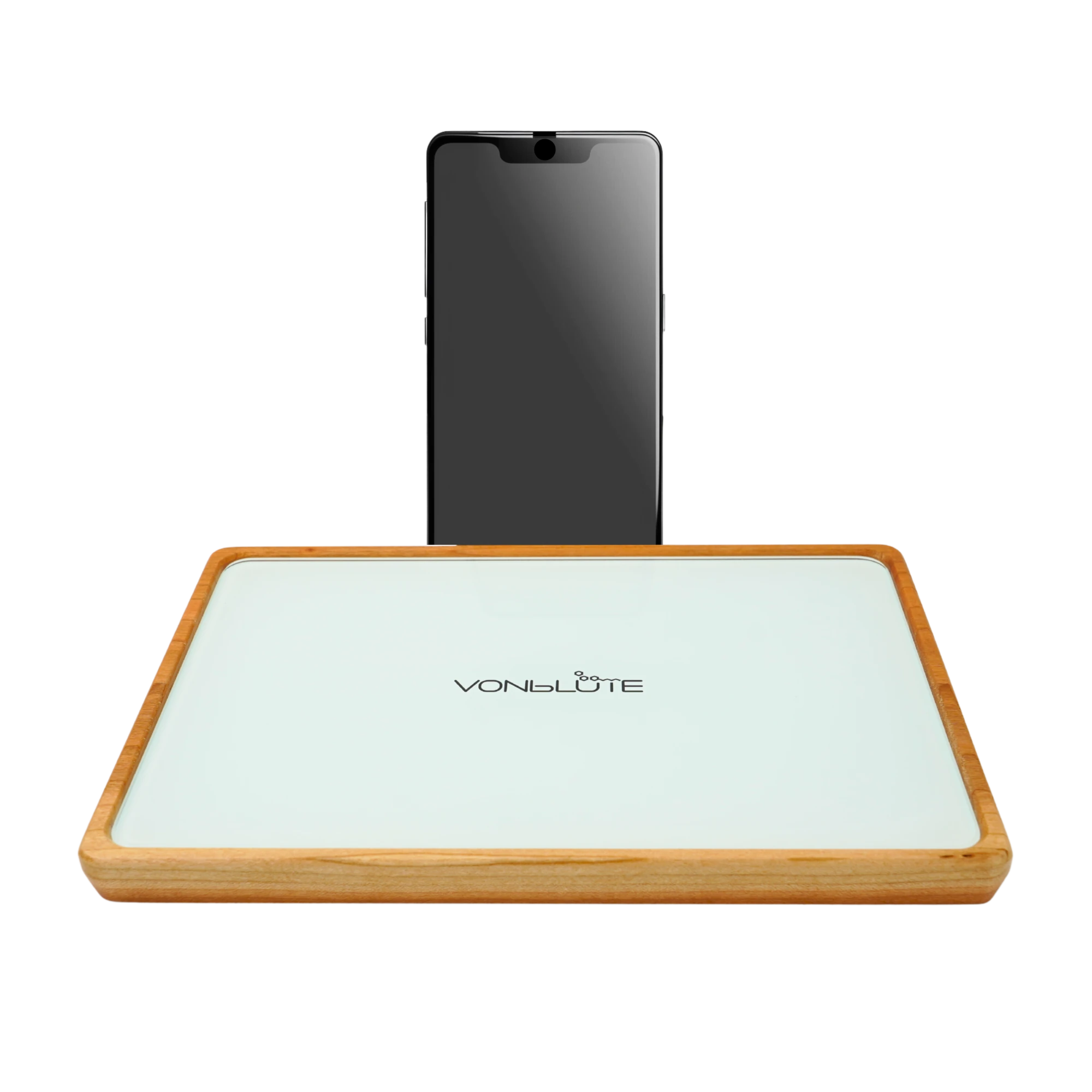 Rolling Tray Float Red Tone Weiß by VONbLUETE mit Smartphone Hochkannt aufgestellt für Videofunktion. Nussholzrahmen und weisse Glasscheibe von vorne mit schwarzem Logo.