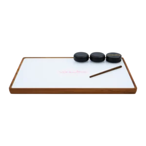 Rolling Tray Float Studio Pink Edition Black ist ein großes XL Rolling Tray aus Holz und Glas mit schwarzen Akzenten.
