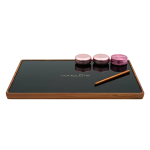 Rolling Tray Float Studio Black Edition Pink ein außergewöhnlich schönes Rolling Tray.